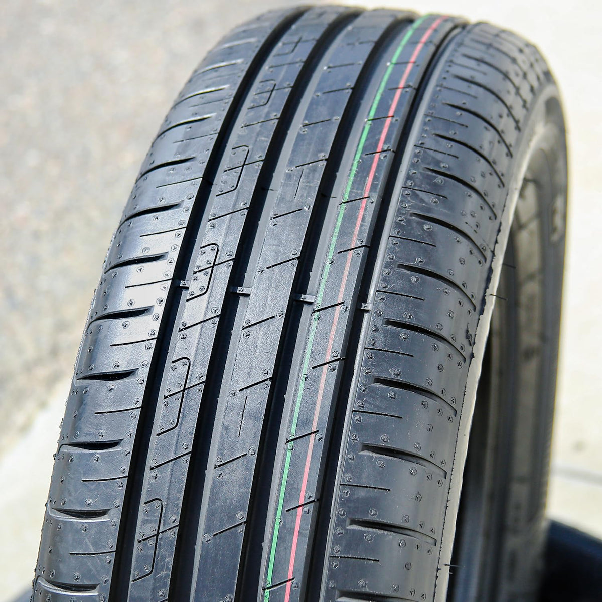 215/60R16 95H Tire W124